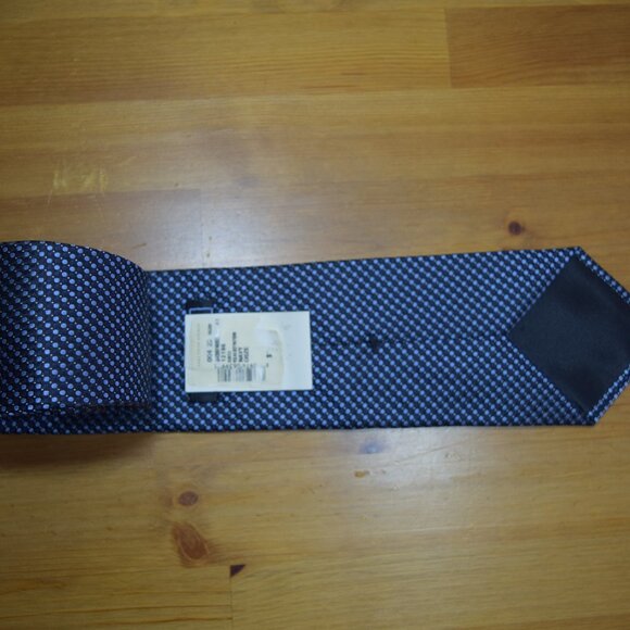 $840 New BRIONI Navy Aqua Blue Geometric Medallion Handmade Italy Silk Neck Tie - Picture 11 of 14